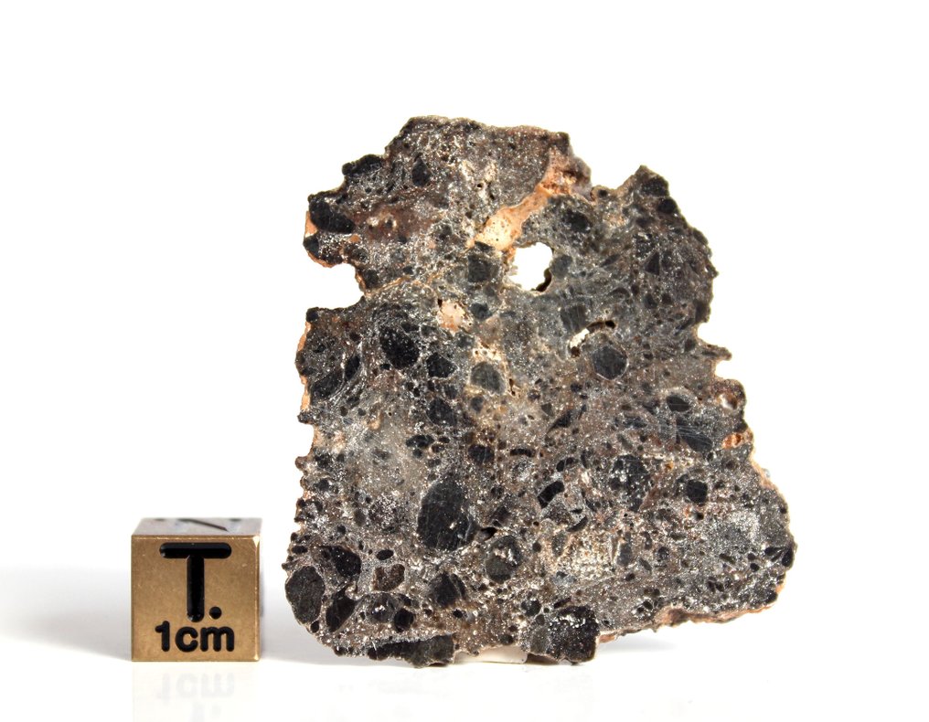 Een mooie maansnede NWA 17700 maanmeteoriet (troctoliet smeltbreccia) - 6.83 g - (1) #1.0