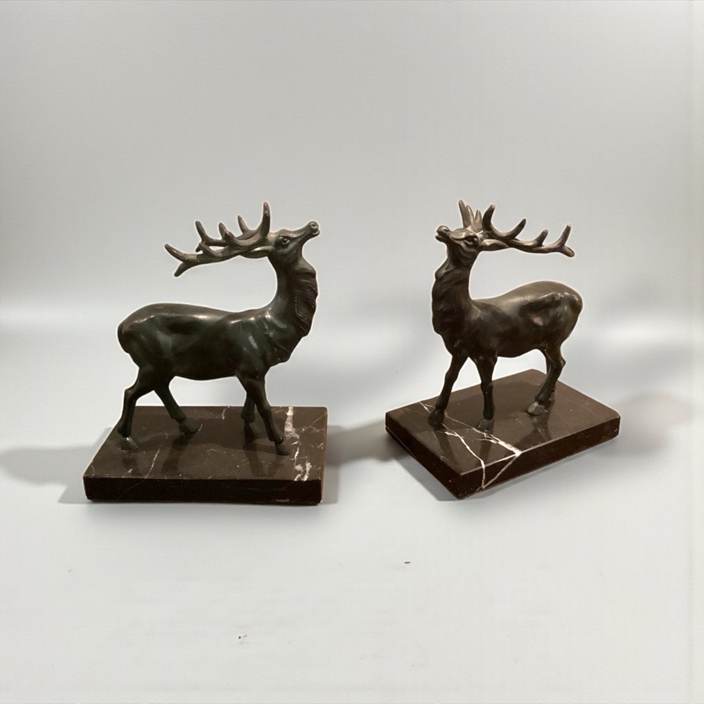 书挡 (2) - 雄鹿雕塑般的 - 粗锌, 金属, 大理石 #4.3