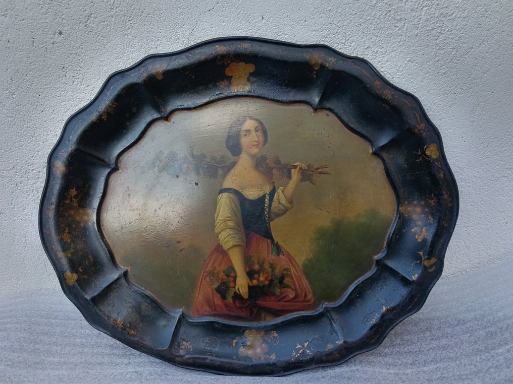 Dekoratives Tablett #1.0