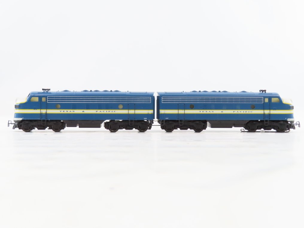 Märklin H0 - 3481 - Diesel locomotive (1) - Two-piece set EMD F7 A-units - Texas & Pacific #1.0