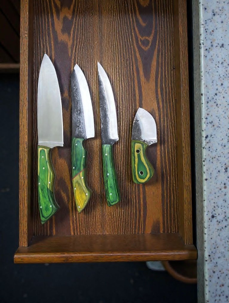 Set of FOUR, Hand-Forged with Old & dual polish Steel, Japanese Style Knives from Elite - Coltello da cucina - Chef's knife - Acciaio, Legno, Set squisito di 4 coltelli vintage in acciaio giapponese vecchio forgiato a mano. - Giappone #4.3