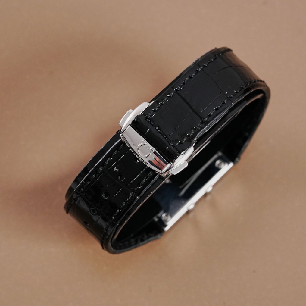 Omega - Constellation Quadra MoP Dial and Diamond Index - Unisex - 1990-1999 #3.2