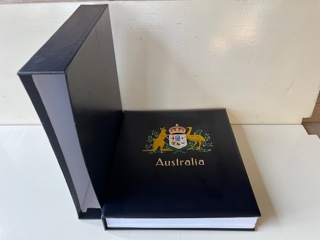 Australia 1985/1999 - Collection in Davo preview album including cassette. #2.1