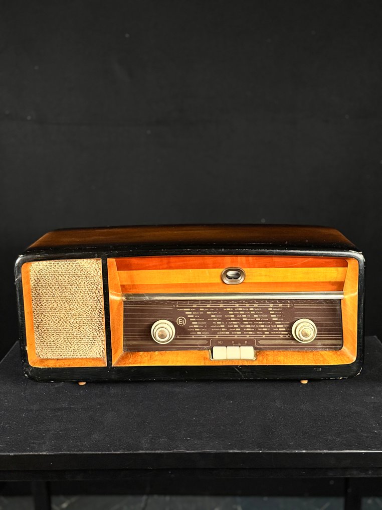 Ei NIŠ - RR 240 Radio #1.0