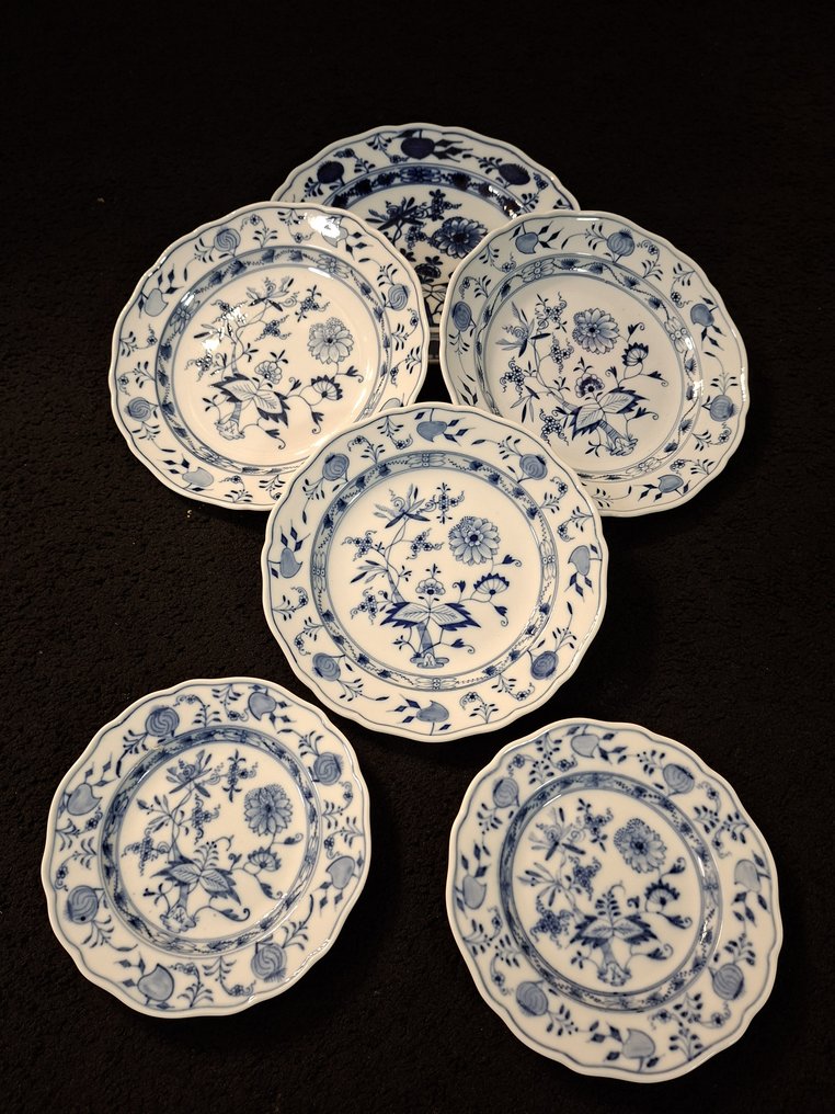 Plate (6) - Porcelain #3.2