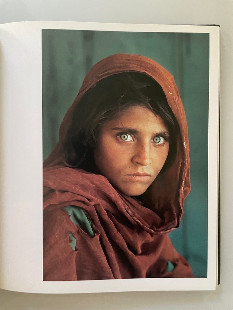 Signed; Steve McCurry - Steve McCurry - 2005 #4.3