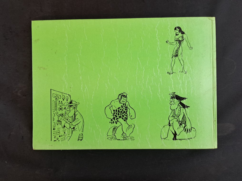 Alley Oop, Li'l Abner, Little Orphan Annie - 9 Comic #2.1