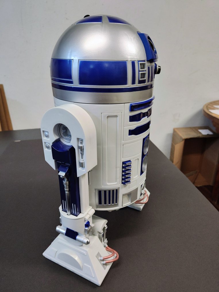 杰克仕太平洋公司  - 玩具机器人 The Clone Wars STAR WARS - R2-D2 - 45 CM - Jakks Pacific - 2000-2010 - 意大利 #2.1