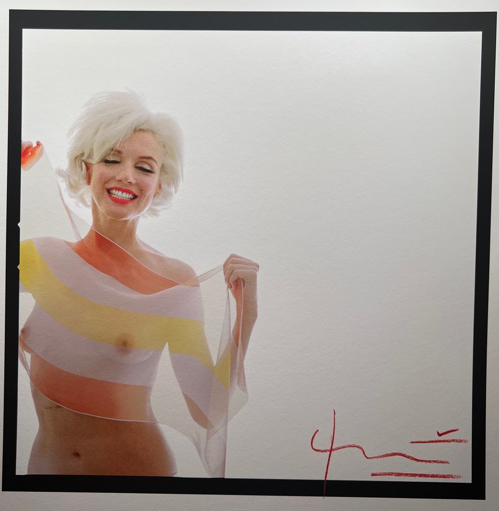 Bert Stern (1929–2013) - Famous Marilyn Monroe falling out of the frame #1.0