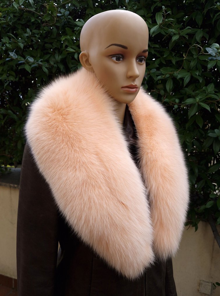 Artisan Furrier - Scarf #2.1