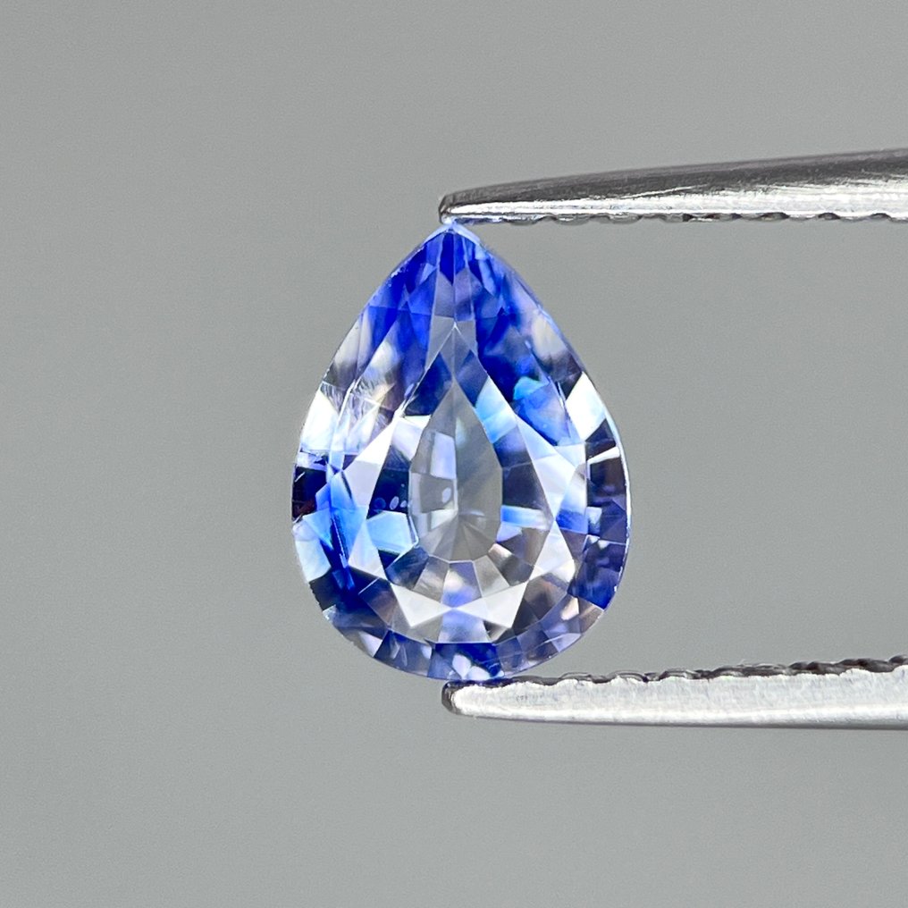 χωρίς τιμή ασφαλείας Μπλε Ζαφείρι  - 1.09 ct - Διεθνής Ένωση Έγχρωμων Πολύτιμων Λίθων (ICA GemLab) #3.2