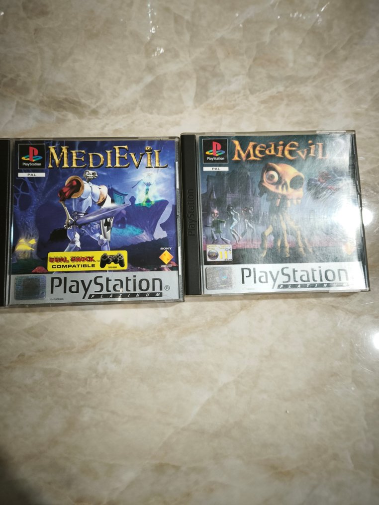Sony - Playstation 1 (PS1) - MediEvil; MediEvil 2 - Video game - In original box #1.0