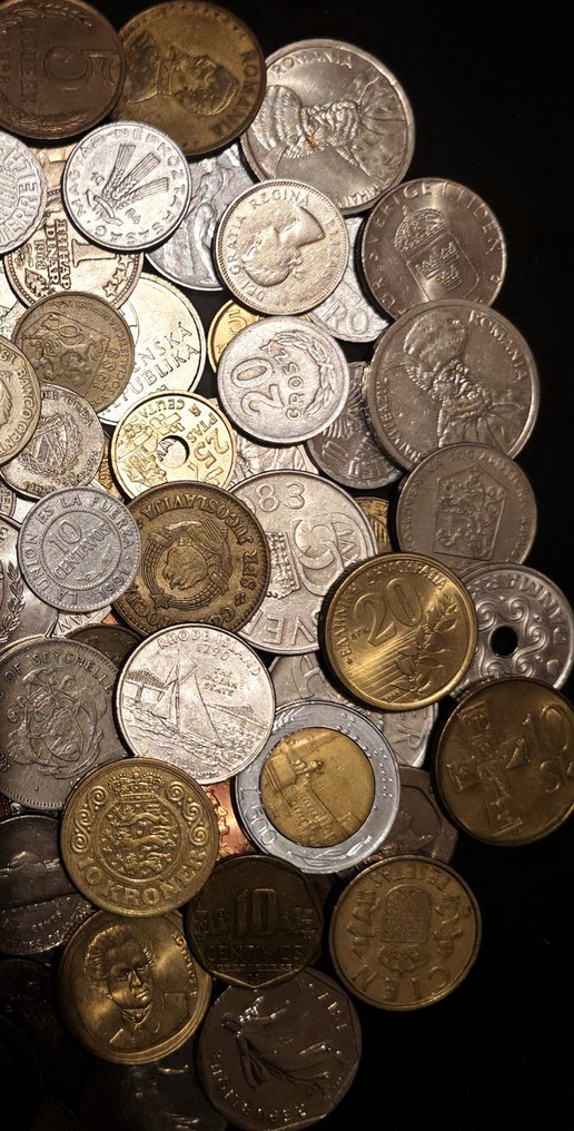 World. 200+ Coins inc. High Quality  (No reserve price) #4.3