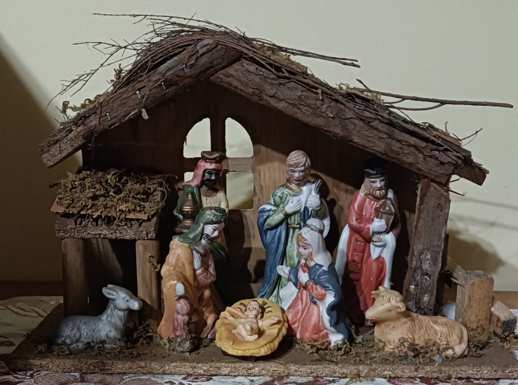 Julekrybbe - Tre, Keramikk #1.0