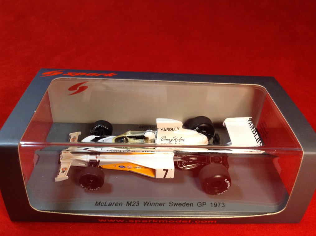 Spark 1:43 - Model race car - ref. #S5392 McLaren Ford M23 F.1 "Yardley" 1° Swedish GP1973 #7 Denny Hulme  - excellent quality - limited edition - hard-to-find today #1.0