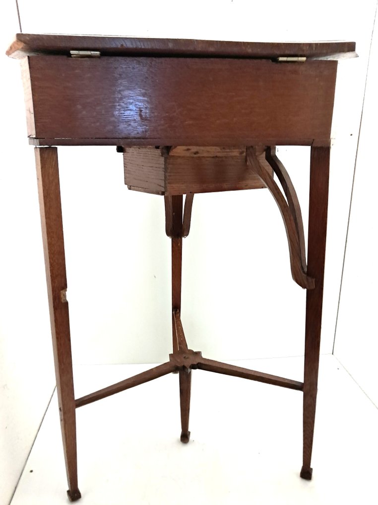 81 cm 6 kg - Side table - Oak - Amsterdam School style #4.3