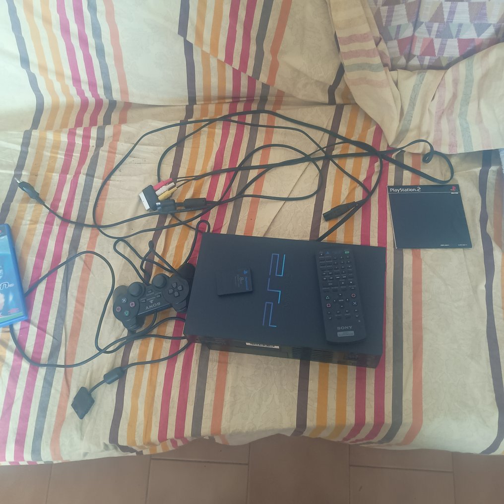 Sony - Playstation 2 (PS2) - Video game console + games #1.0