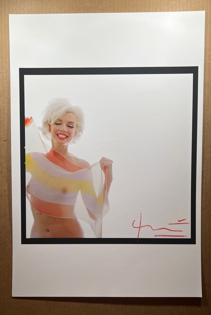 Bert Stern (1929–2013) - Famous Marilyn Monroe falling out of the frame #1.0