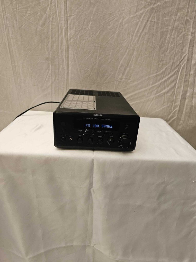 Yamaha - Natural Sound RX-E810 Solid state stereo receiver #1.0