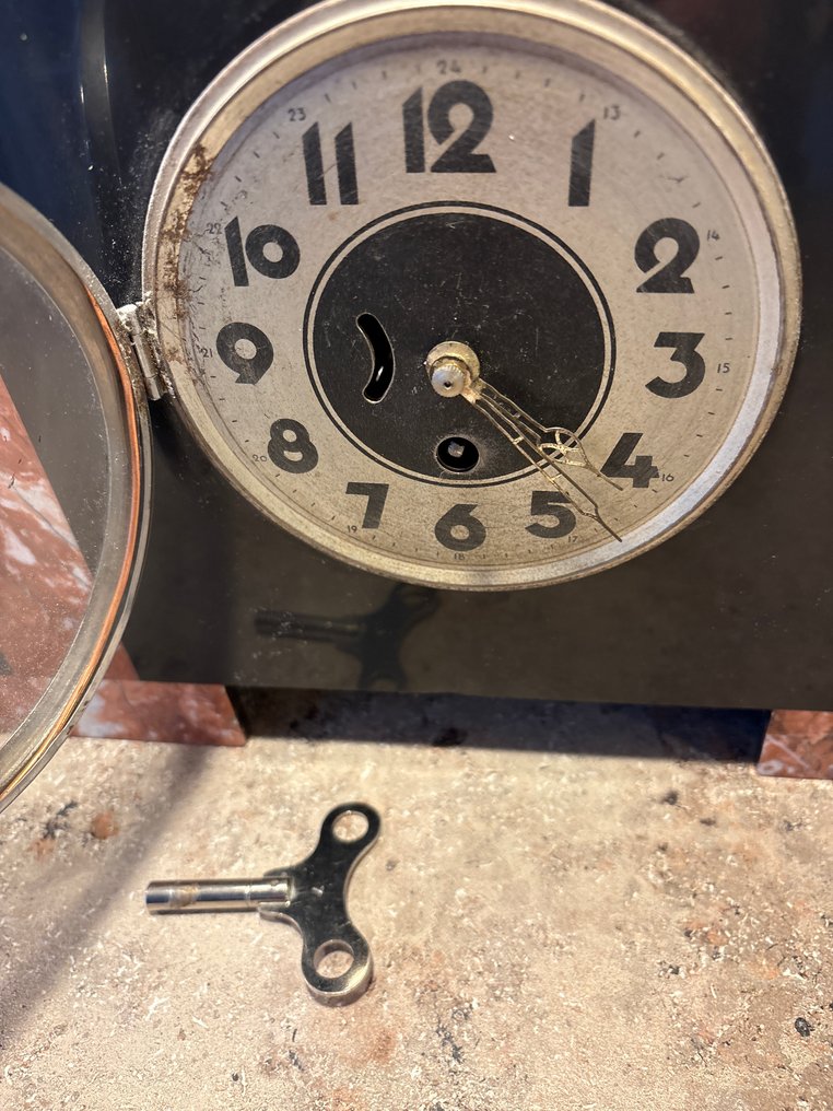 Clock and garniture set  (3) -  Art Deco Marble - 1920-1930 #4.3