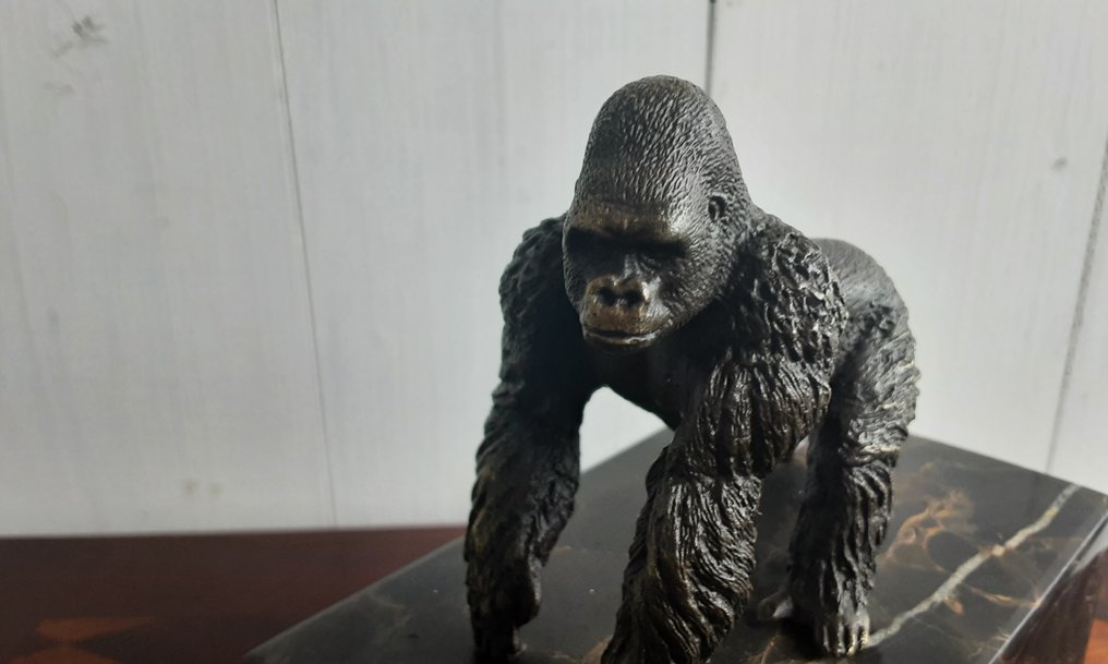 Patsas, Onbekend - 16 cm - pronssimarmori #2.1