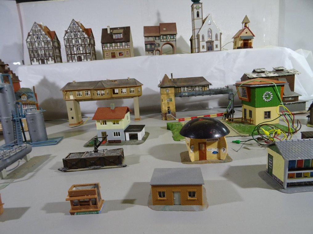 Faller, Vollmer H0 - Peisaj machetă tren (7) - Panoramă în 7 părți a clădirilor/caselor/personajelor etc. #4.3