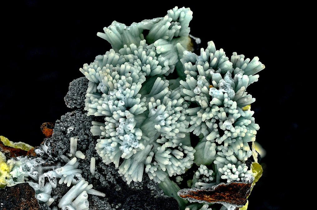 高品质的Plumbogummite Psm Pyromorphite-稀有的拟态 来自中国 - 高度: 7.3 cm - 宽度: 5.8 cm- 82 g #3.2