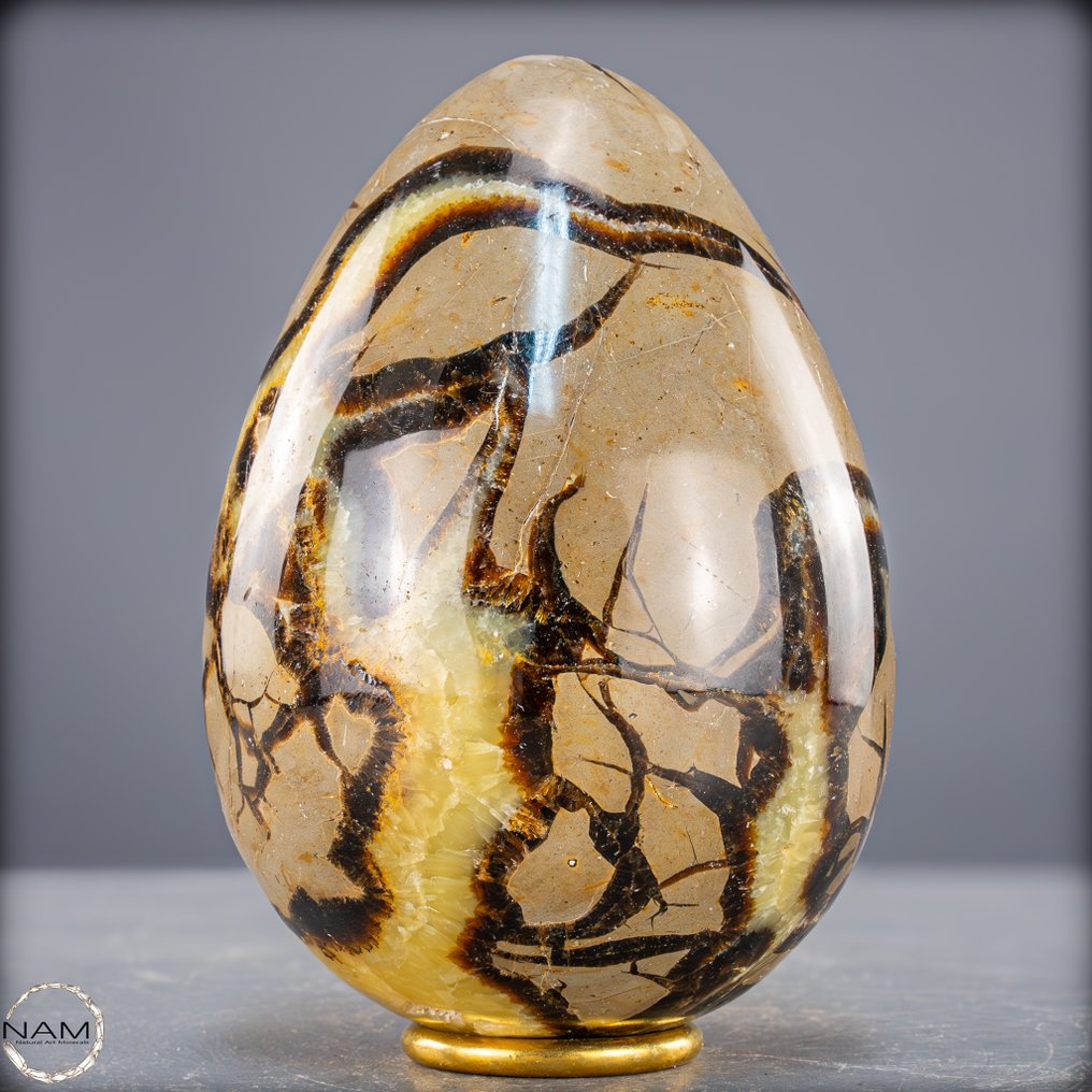 Fascinating Septarien Egg The magic of prehistoric shapes and colors- 1762.61 g #4.3