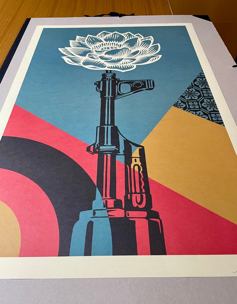 Shepard Fairey (OBEY) - "AK-47 Lotus" (2004) #3.2