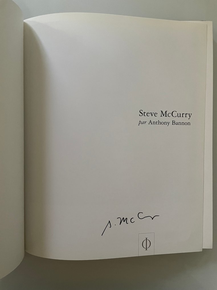 Signed; Steve McCurry - Steve McCurry - 2005 #1.0