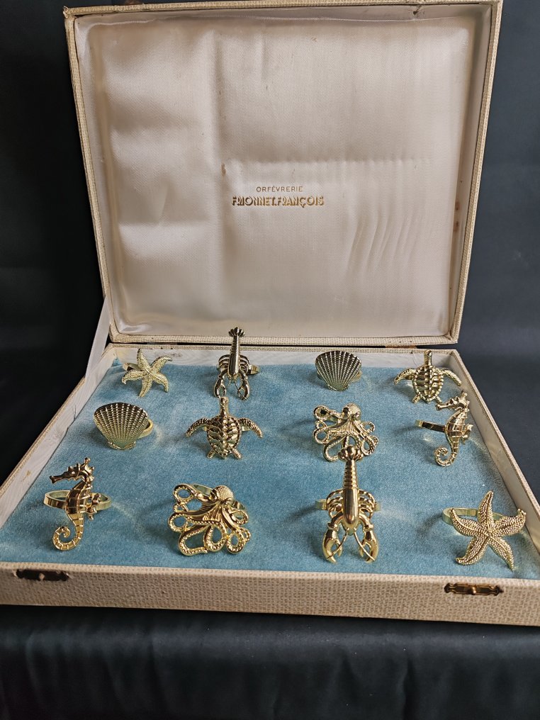 Δαχτυλίδι πετσέτας (12)  - Μπρούντζος #1.0