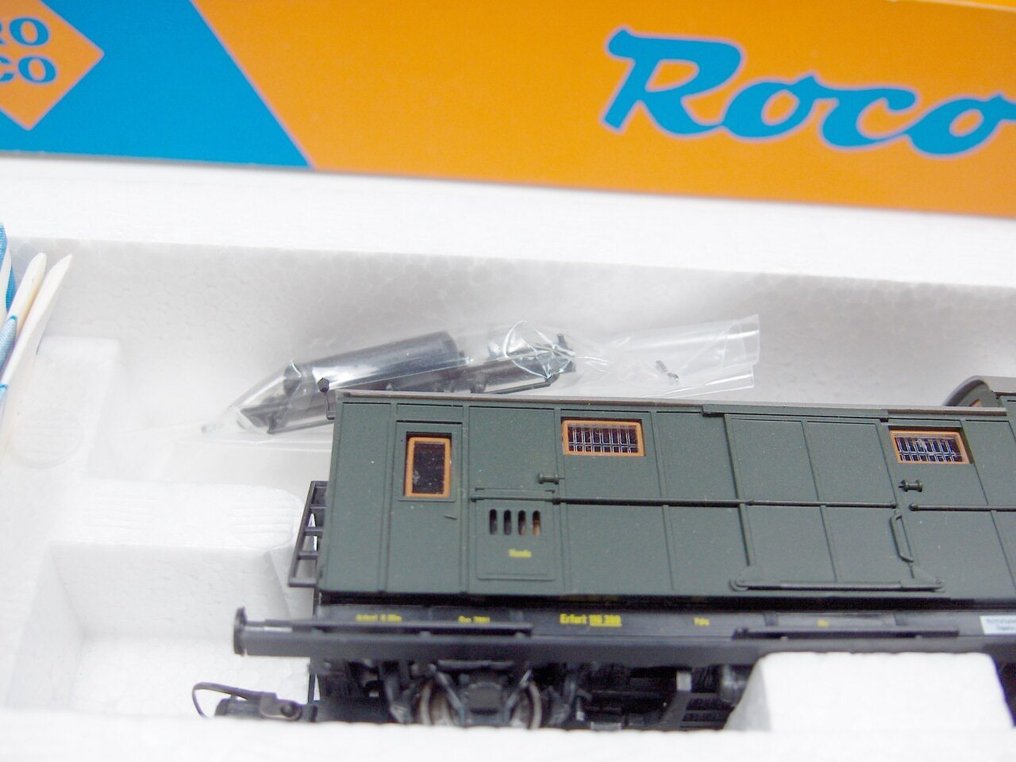 Roco H0 - 4220B/4205 - Τρένο μοντελισμού μεταφοράς εμπορευμάτων (2) - 2x αποσκευές - DRG #4.3