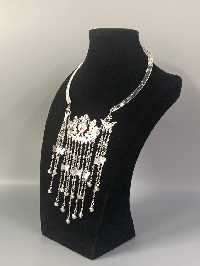 Neckband - Miao - China  (No reserve price) #1.0