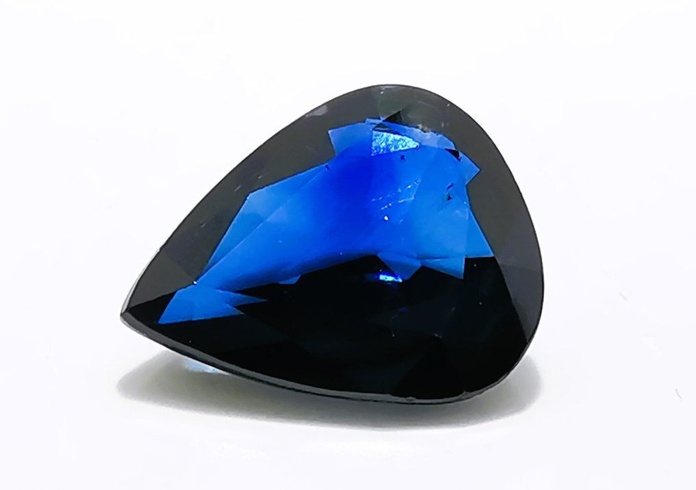 Ingen mindstepris - 1 pcs  Blå Safir  - 2.95 ct - Instituto Gemólogico Español (IGE) - Australien /varme #4.3