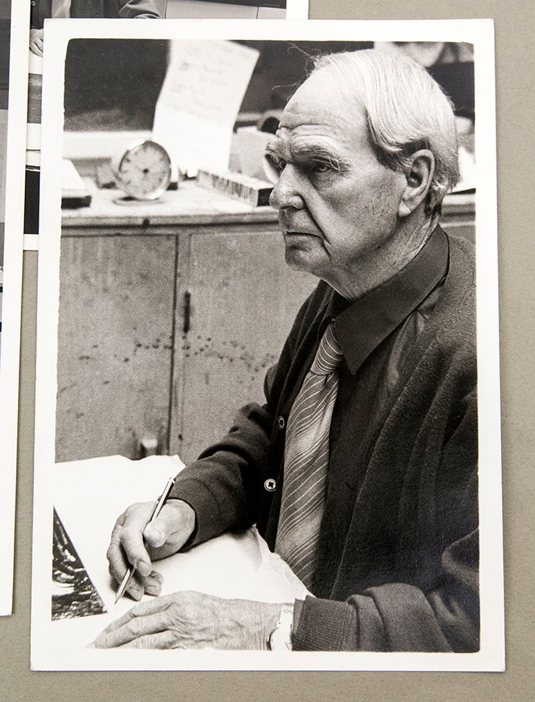 Jonathan Bayer - Henry Moore, 5 5 portraits #1.0