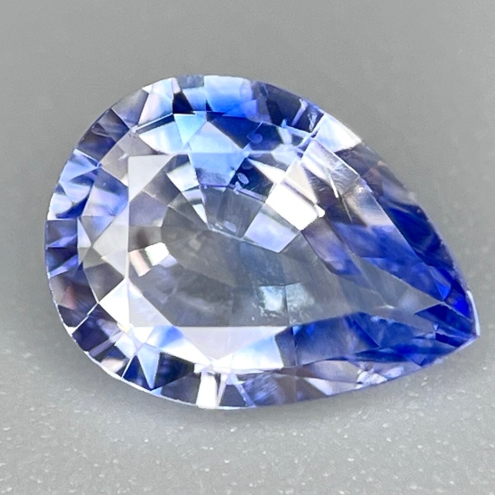 χωρίς τιμή ασφαλείας Μπλε Ζαφείρι  - 1.09 ct - Διεθνής Ένωση Έγχρωμων Πολύτιμων Λίθων (ICA GemLab) #1.0