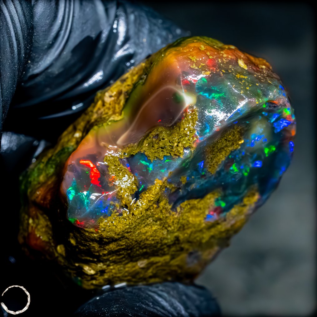 Natural AAA+ Crystal Opal 165,5 ct- 33.1 g #1.0