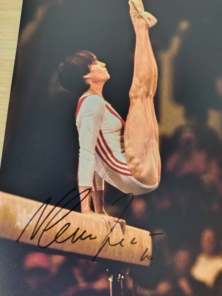 Gymnastics - Nadia Comaneci - Valokuva  #1.0