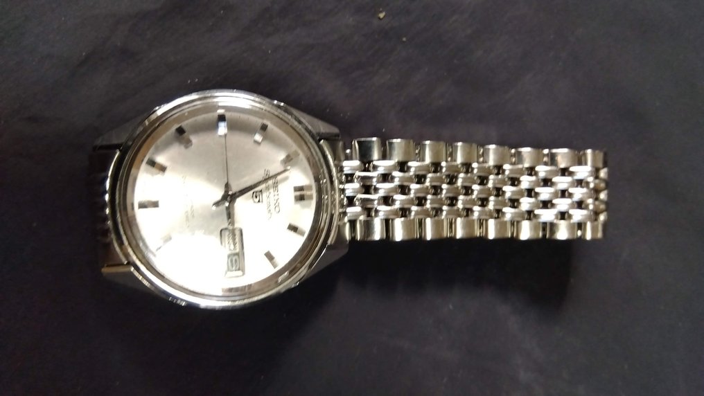Seiko - Seiko 5 Automatic Day-Date - Nincs minimálár - Sportsmatic :6619-8150 Product Number:6014824 - Férfi - 1966 #2.1