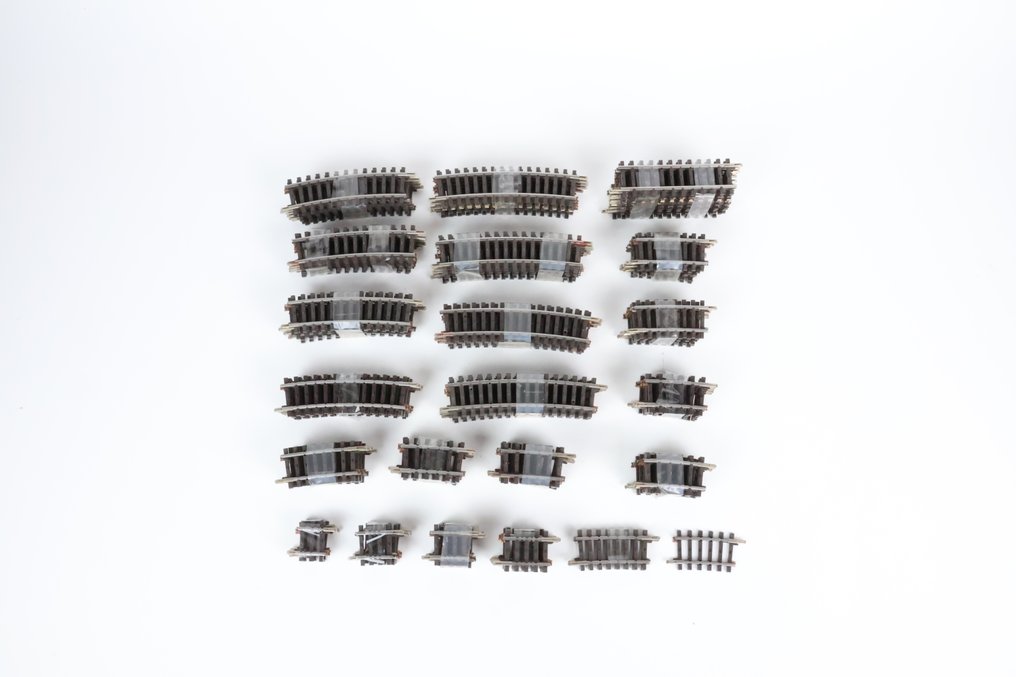 Märklin H0 - 2200-serie - 模型火車軌道 (121) - K-rails：全断面插片 #1.0