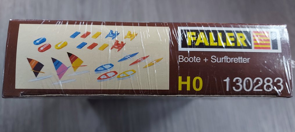 Faller H0 - 130283 - Κιτ κατασκευής τρένων μοντελισμού (1) - Σετ κατασκευής «σκάφη και σανίδες σερφ», αυθεντικό, συσκευασμένο σε φιλμ και σφραγισμένο. #4.3