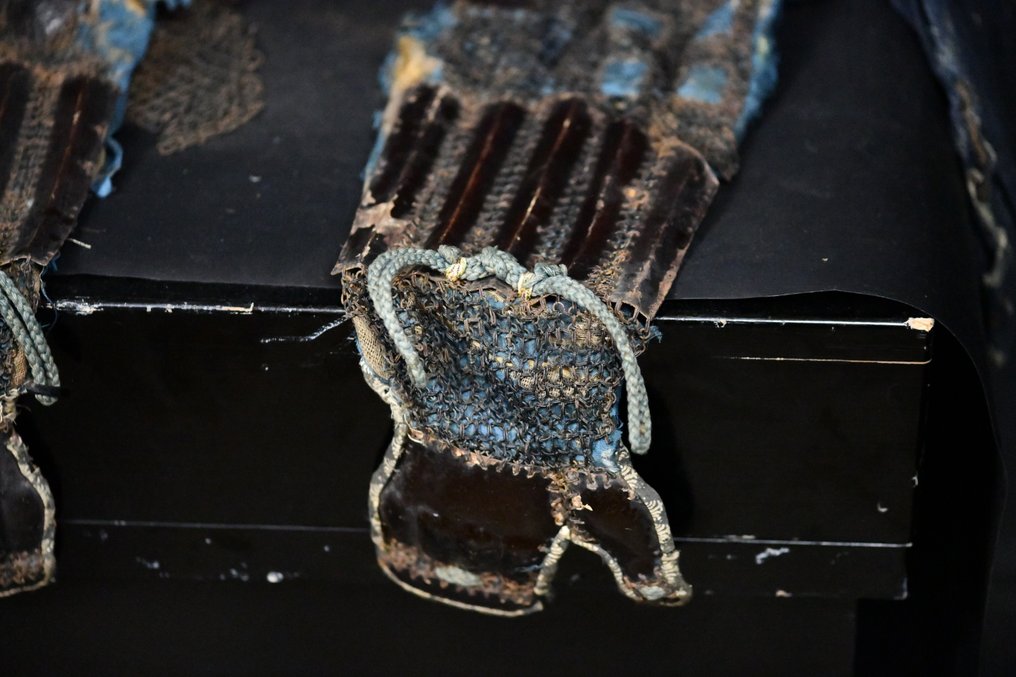 Κατάνα - Μέταλλο, Ξύλο - Ιαπωνία - Είδη σαμουράι - Κωτί προστασία των χεριών από αντίκα θωράκιση σαμουράι εποχής Edo. #1.0