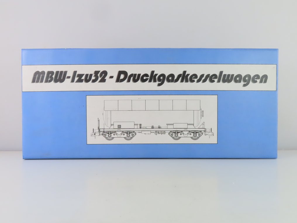 MBW GmbH 1 - 83601 - Godsvagn för modelltåg (1) - 4-axlad ketelvagn med tryck på 'Westfalen Gas' Professionellt väderbiten - DB #4.3