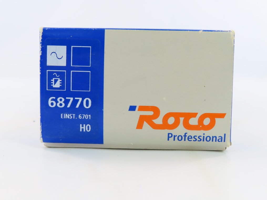 Roco H0 - 68770 - Diesel locomotive (1) - Series 6700 'Vos Logistics' in black color with an orange band. - ACTS #3.2