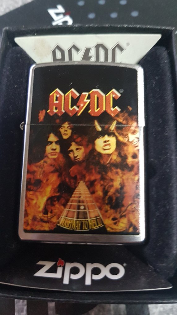 Zippo - Original Zippo Rarität AC/DC Hard Rock Band - No reserve price - Lighter - Chrome #3.2