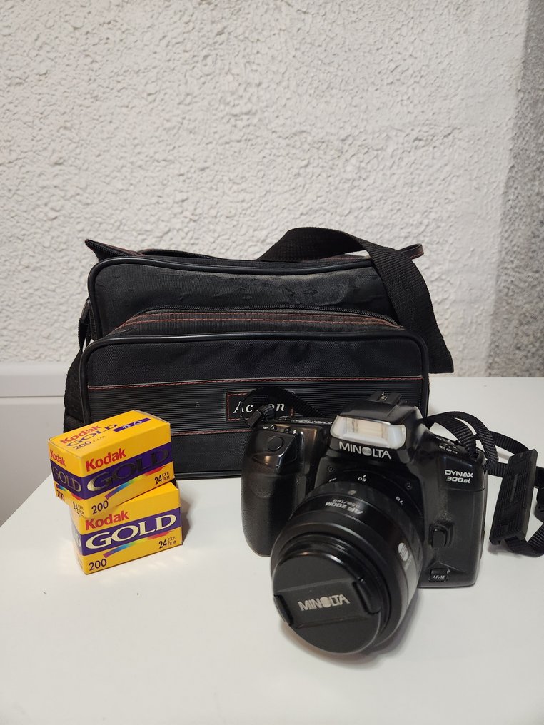 Minolta Dynax 300si, + Zoom 35-70mm | Egylencsés reflex fényképezőgép (SLR) #1.0