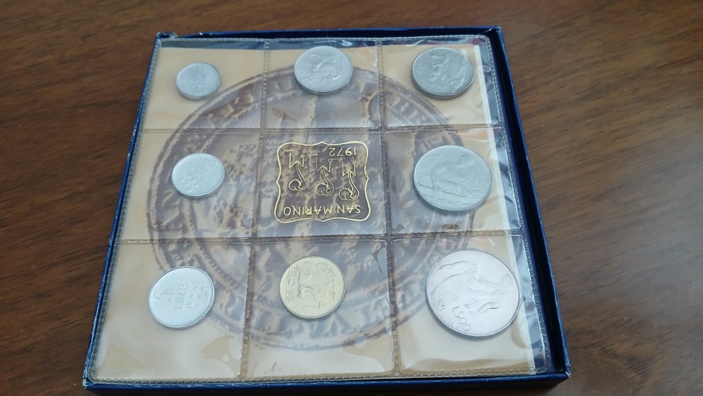 Ιταλία, Σαν Μαρίνο. Serie divisionale 1972 + 2 x 500 Lire in argento (χωρίς τιμή ασφαλείας) #2.1
