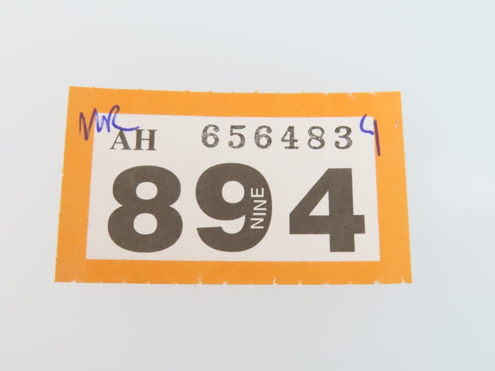 Märklin H0 - 48690 - Set di vagoni merci di modellini di treni (1) - Set di carri merci da 3 pezzi 'Gleiswagen Eichzug' per l'allineamento delle tratte ferroviarie. - DB #1.0