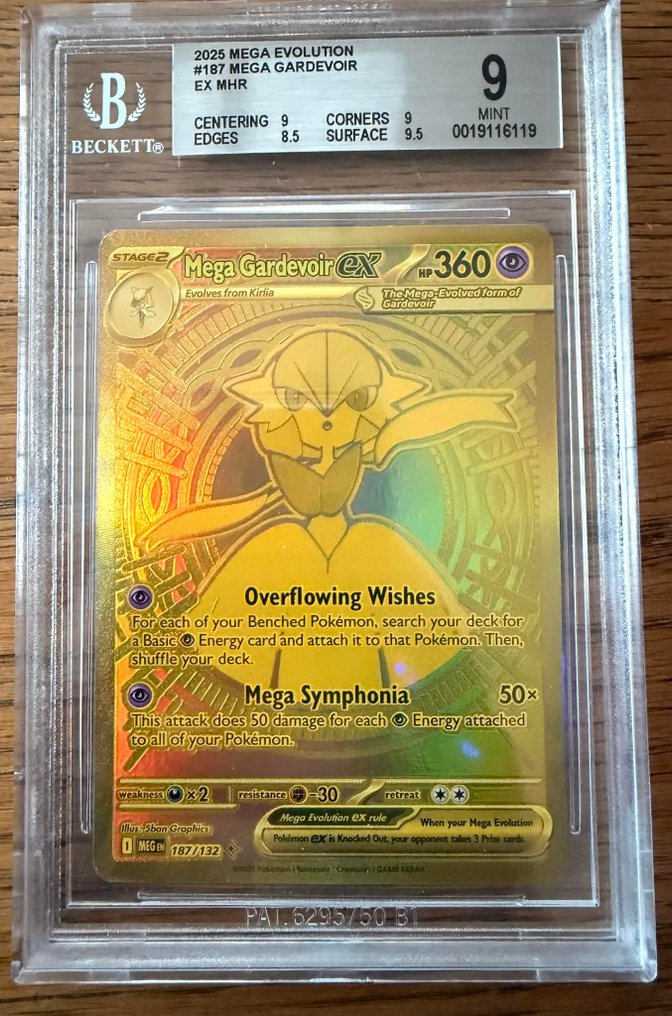 Pokémon Graded card - Mega Gardevoir Ex HYPER RARE GOLD - BGS/BECKETT 9 MINT 187/132 - Beckett 9 - Scarlet & Violet - Mega Evolution #1.0