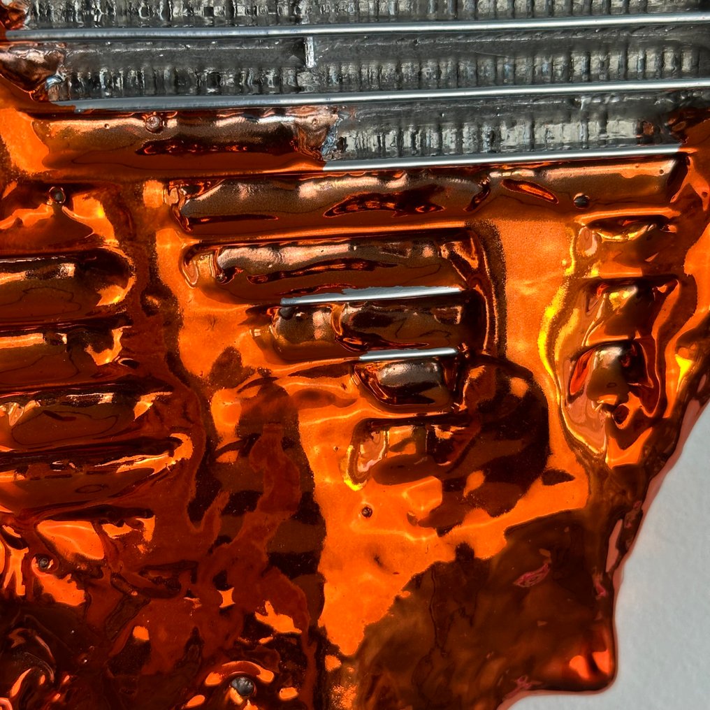 Santicri - Uncontained (NO RESERVE) #3.2